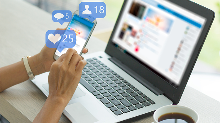 Nurturing online customer relationships
